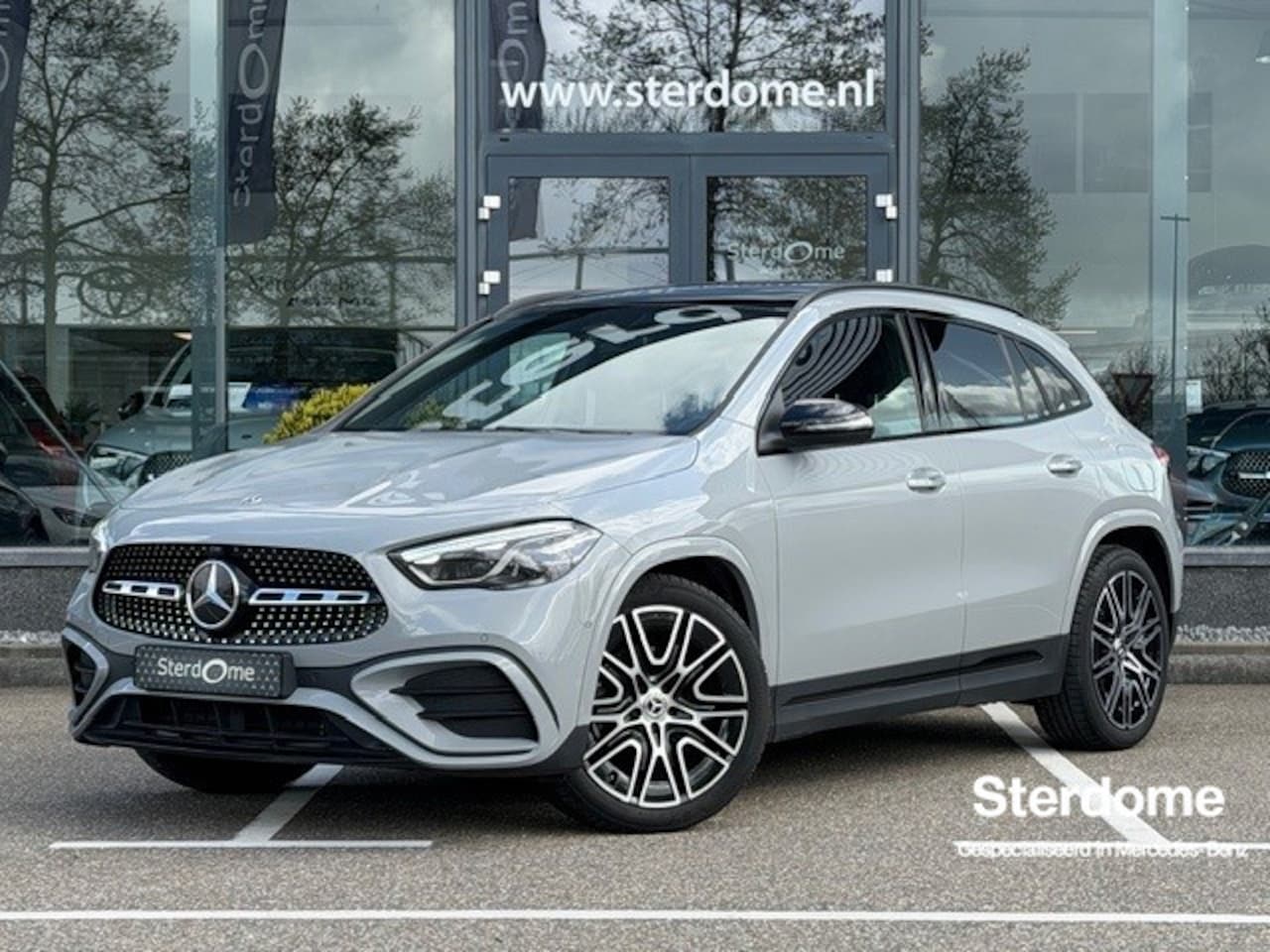 Mercedes-Benz GLA-Klasse - 200 Business Solution AMG l Panoramadak l MBUX l MULTIBEAM LED l Keyless Go l Camera l Weg - AutoWereld.nl