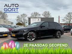 BMW 5-serie Touring - 540d xDrive M-Sport Pro | Harman Kardon | Trekhaak | Panodak | Adaptive cruise |
