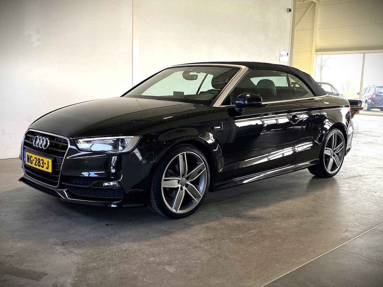 Audi A3 Cabriolet - 1.4 TFSI Automaat S-line Vol Opties - AutoWereld.nl