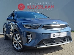 Kia Stonic - 1.0 T-GDi MHEV DynamicPlusLine | ALL SEASON | STOEL/STUUR VERWARMING | CAMERA | NAVI | APP