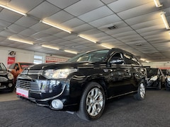 Mitsubishi Outlander - 2.0 PHEV Executive Edition. 4WD, camera/bt/navi, trekhaak en meer