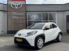 Toyota Aygo X - PLAY APPLE/ANDROID AIRCO AD-CRUISE CAMERA BLUETOOTH NL-AUTO DEALER-ONDERHOUDEN