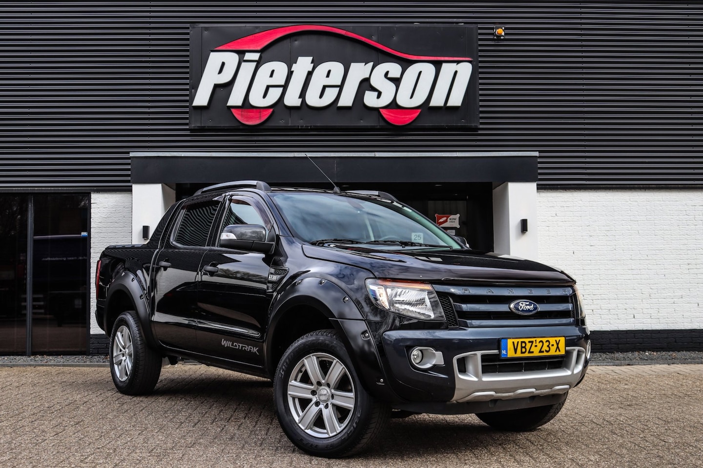 Ford Ranger - 3.2 TDCi Wildtrak Supercab TREKH CAMERA STOELVER - AutoWereld.nl