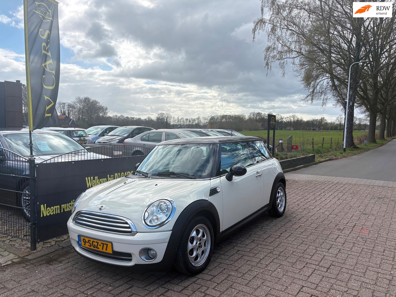 MINI Cooper - Mini 1.6 Chili ,AIRCO,PANORAMADAK,MULTIMEDIA,ELEKT PAKKET,AUX,SPORTVELGEN,MET APK - AutoWereld.nl