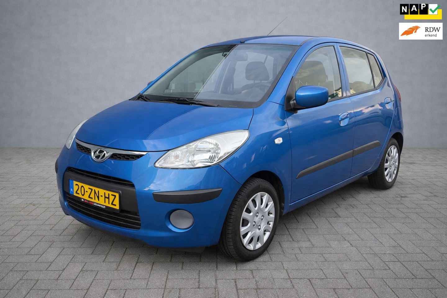Hyundai i10 - 1.1 Dynamic Cool Nieuwstaat ! Nwe koppeling - Nwe distributie - AutoWereld.nl