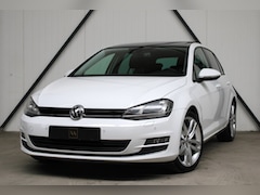 Volkswagen Golf - 1.4 TSI Highline Panoramadak l 1e eigenaar l LED l Bluetooth l Stoelverwarming