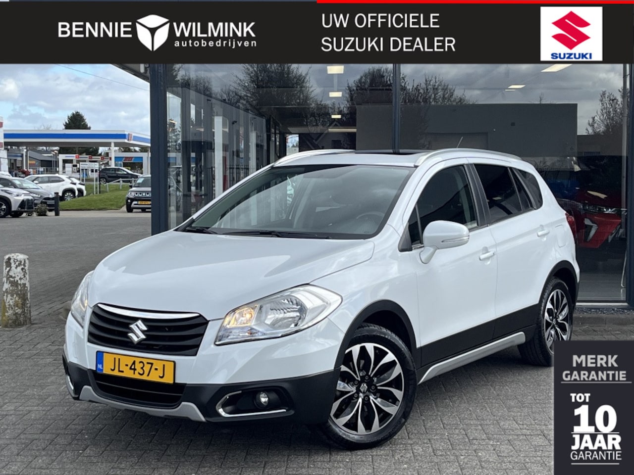 Suzuki SX4 S-Cross - 1.6 Exclusive trekhaak sunroof - AutoWereld.nl