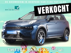 Lynk & Co 01 - 1.5 | 6.6 kWh laden | 360° Camera | Botsherkenning | Panoramadak | Pilot Assist | Achterui