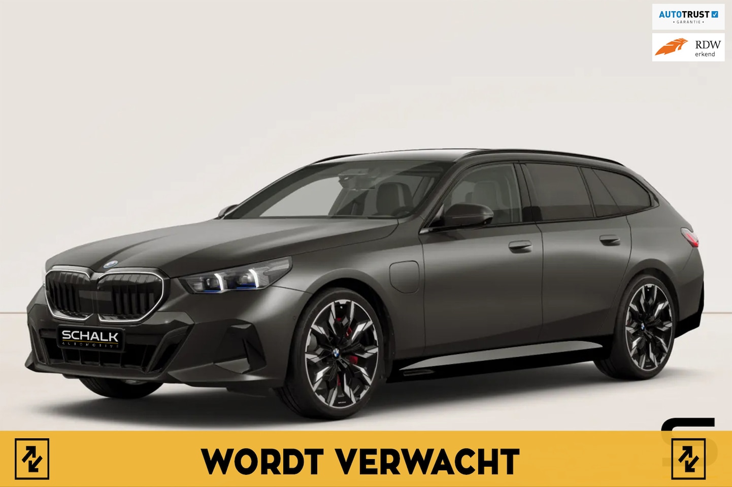 BMW 5-serie Touring - 550e xDrive|M-sport PRO|B&O|Fis €85.000 - AutoWereld.nl