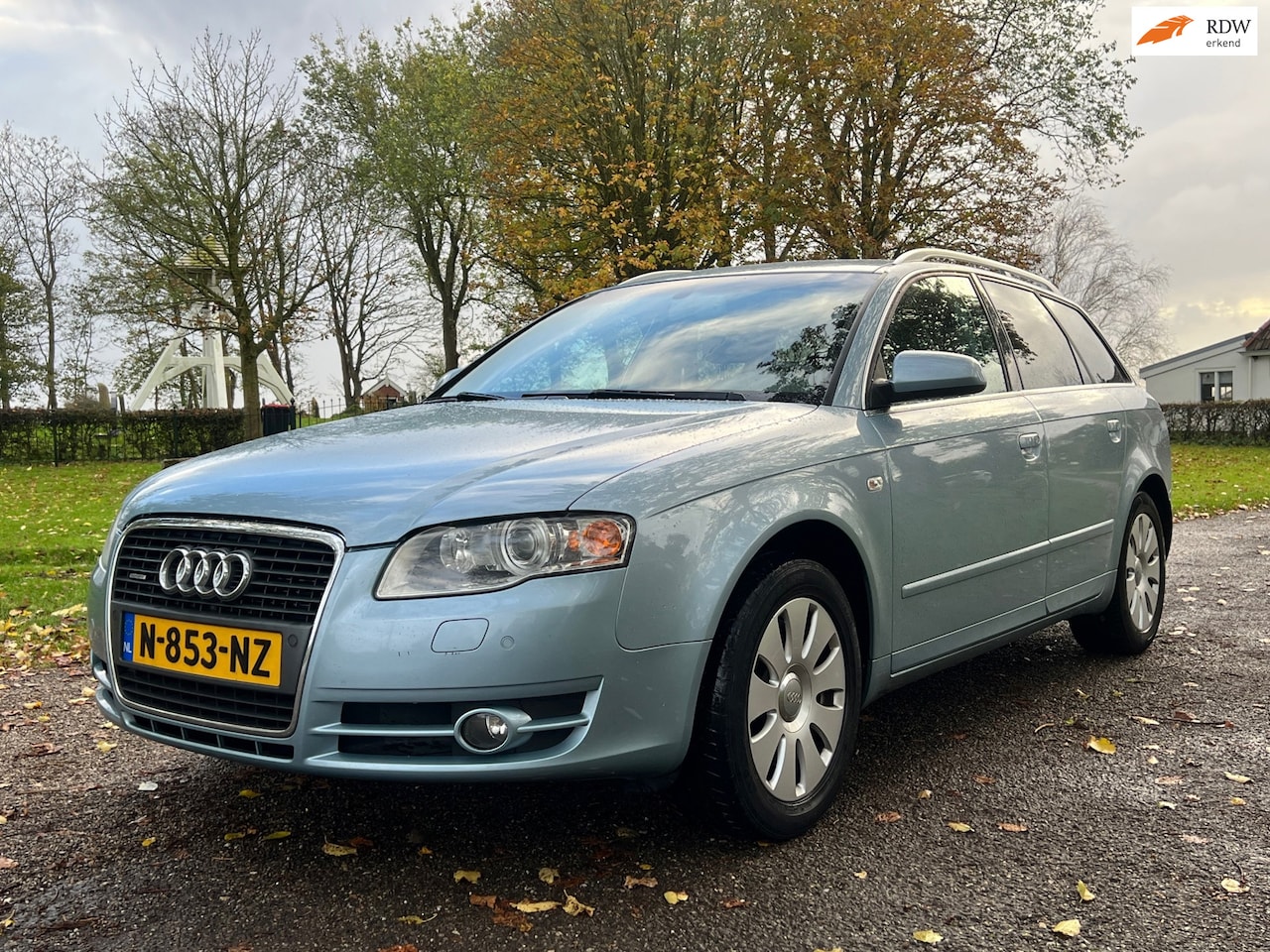 Audi A4 Avant - 2.0 TFSI quattro Airco Cruise - AutoWereld.nl