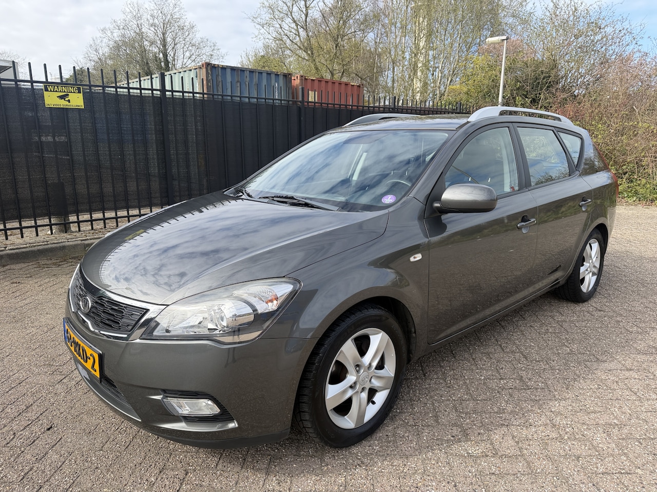 Kia Cee'd Sporty Wagon - 1.4 CVVT Seven Airco/Navigatie/Trekhaak - AutoWereld.nl