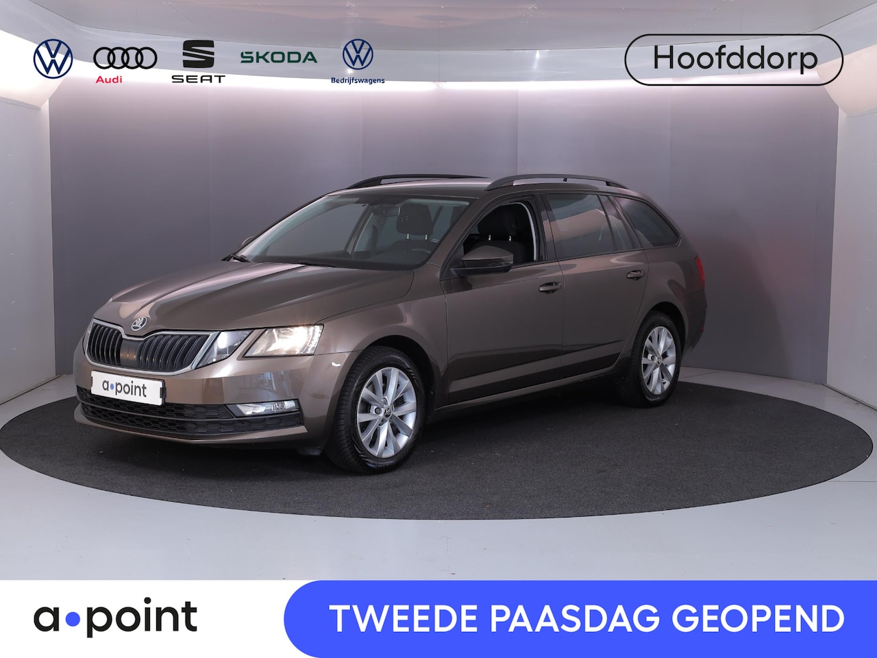 Skoda Octavia Combi - 1.0 TSI Greentech Ambition Business 115pk 6bak| trekhaak| navigatie| LM-velgen| Parksensor - AutoWereld.nl