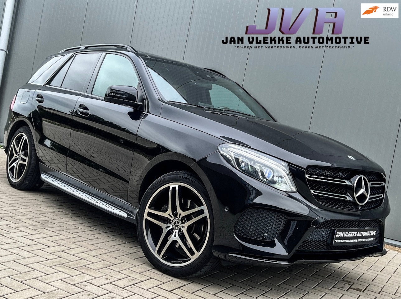 Mercedes-Benz GLE-Klasse - 250 D AMG Grijs Kenteken - AutoWereld.nl