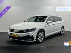 Volkswagen Passat Variant - 1.4 TSI PHEV GTE Business CAMERA TREKHAAK ECC CARPLAY NAVI ADAPTIEF CRUISE