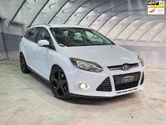 Ford Focus Wagon - 1.6 182PK Titanium liefhebber