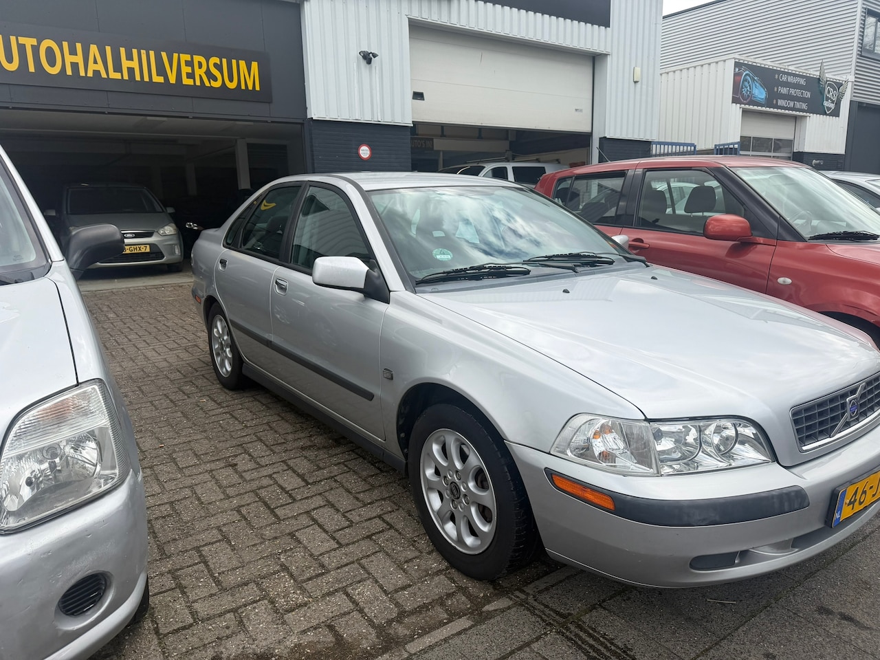 VOLVO S40