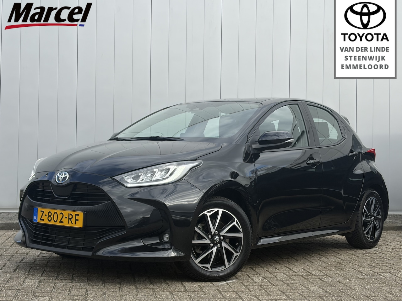 Toyota Yaris - 1.5 Hybrid Dynamic Stoelverwarming Dealer Onderhouden Keyless Carplay - AutoWereld.nl