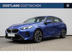 BMW 1-serie - 120 M Sport Automaat / Sportstoelen / Achteruitrijcamera / M Adaptief onderstel / Comfort