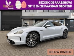 Porsche Taycan Sport Turismo - Black Edition 105 kWh Pano l Massage l bijrijders scherm
