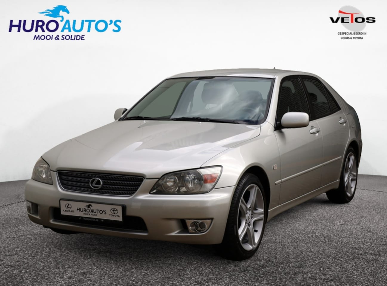 Lexus IS - 200 Executive | Clima | Leder/Alcantara | Youngtimer - AutoWereld.nl