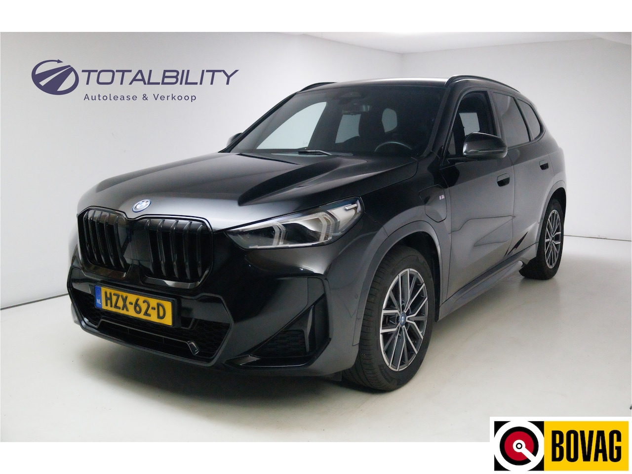 BMW X1 - xDrive25e M-sport 245 PK automaat | Stoelverwarming + massage | Stuurverwarming | Navigati - AutoWereld.nl