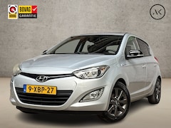 Hyundai i20 - 1.2i Sport Deluxe (SCHUIFDAK, APPLE CARPLAY, AIRCO, LEDER, PARKEERSENSOREN, SPORTSTOELEN,