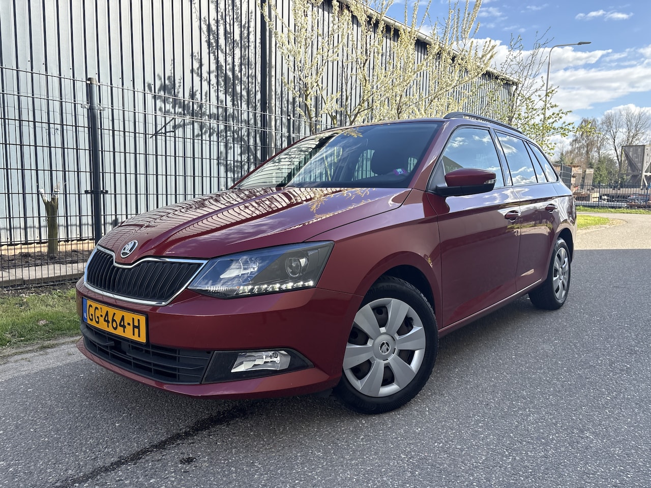 Skoda Fabia Combi - 1.2 TSI First Edition Ambition / AIRCO ECC / CRUISE - AutoWereld.nl