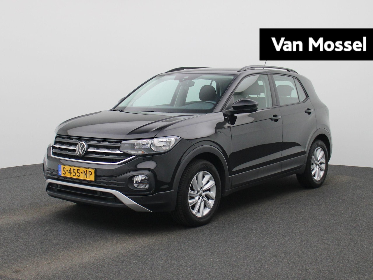 Volkswagen T-Cross - 1.0 TSI Life 110 PK | Navigatie | Parkeersensoren Voor & Achter | Apple Carplay Draadloos - AutoWereld.nl