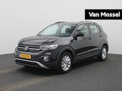 Volkswagen T-Cross - 1.0 TSI Life 110 PK | Navigatie | Parkeersensoren Voor & Achter | Apple Carplay Draadloos