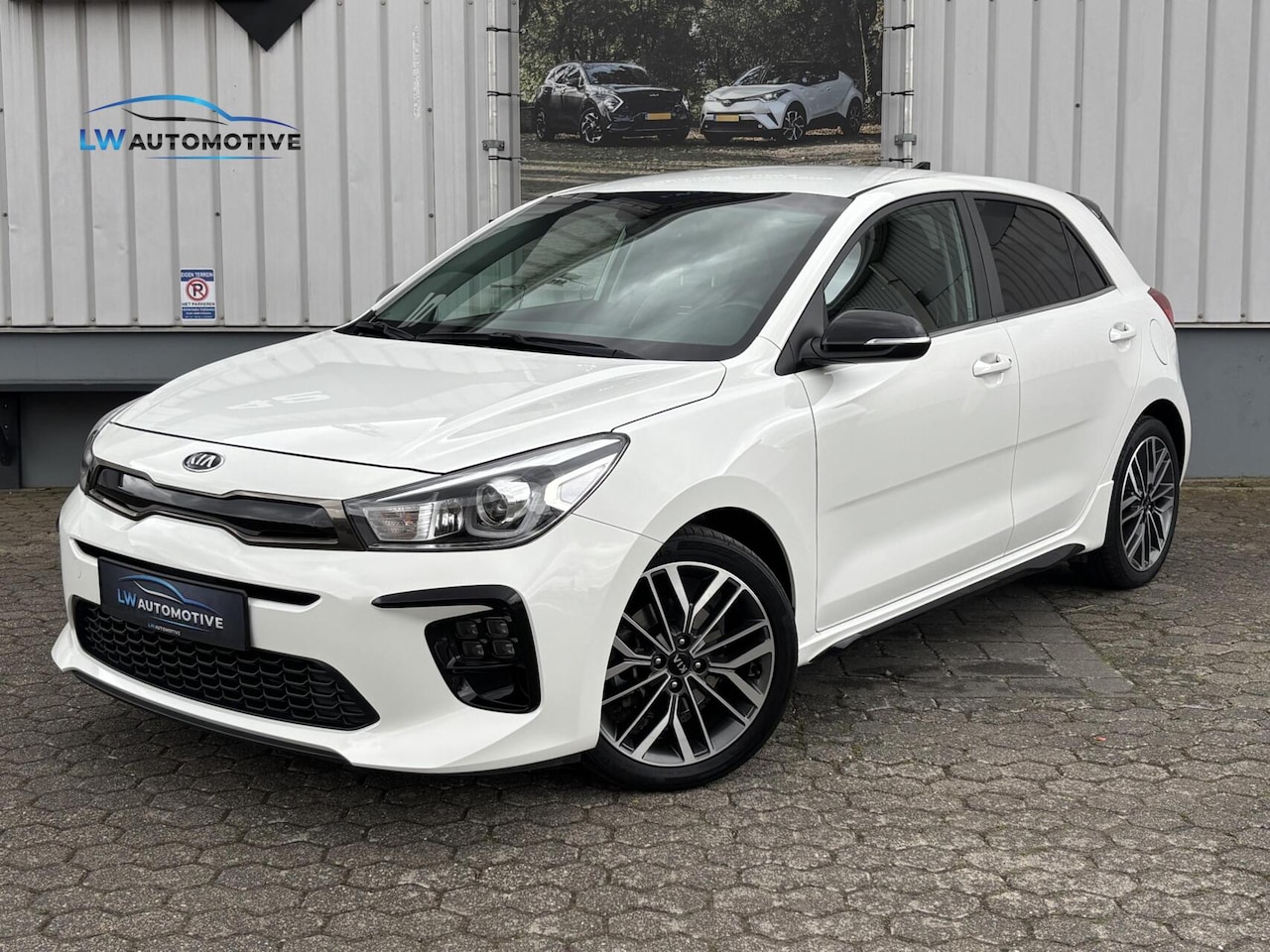 Kia Rio - 1.2 CVVT GT-Line | Navi | Carplay | Clima | Cruise |Stoel + stuurverw. - AutoWereld.nl