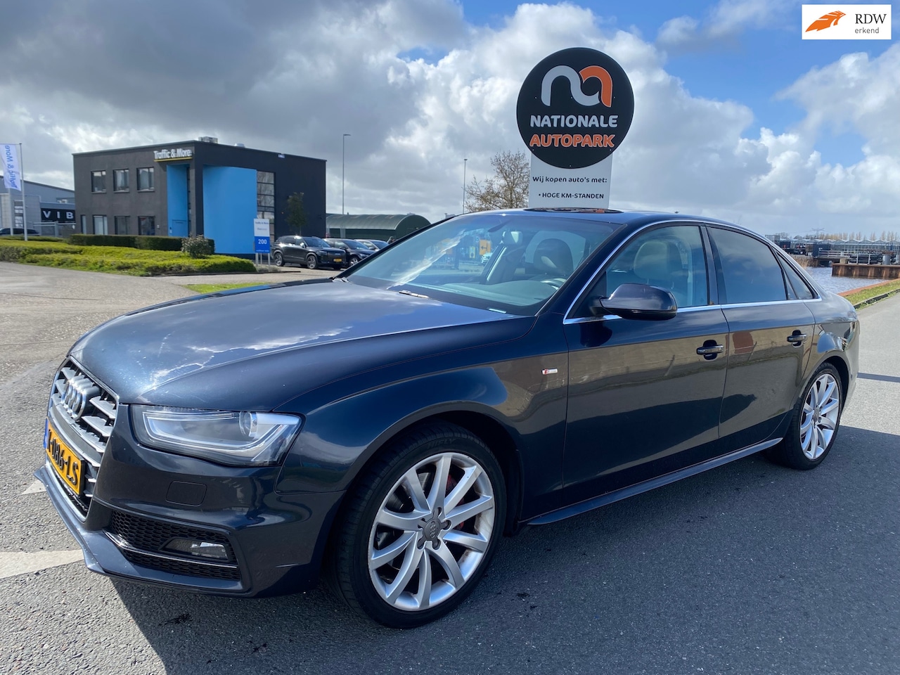 Audi A4 Limousine - * 2014 * 2.0 TFSI quattro Pro Line S * EXPORT/HANDEL * - AutoWereld.nl