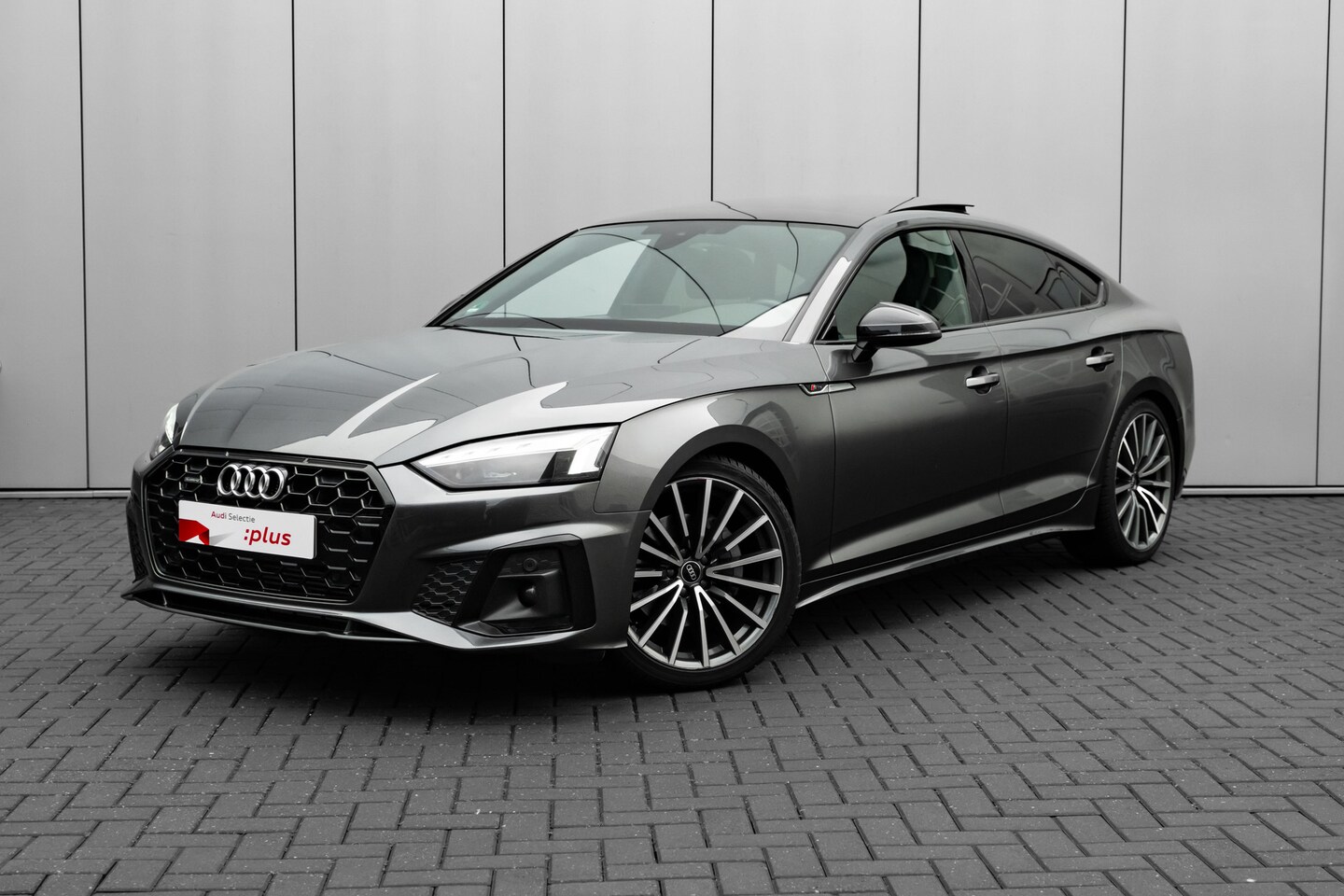 Audi A5 Sportback - 40 TFSI quattro S edition Competition 204PK | Panoramadak | Bang & Olufsen | Achteruitrijc - AutoWereld.nl