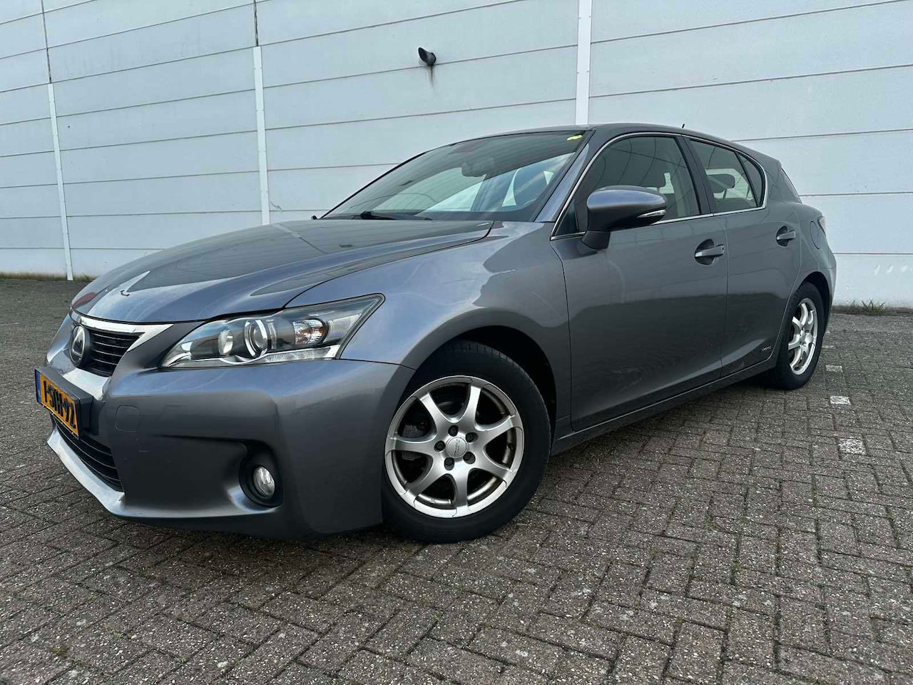 Lexus CT 200h - Business Line - AutoWereld.nl