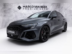Audi RS3 - Sportback 2.5 TFSI Quattro | Pano | B&O | Sportuitlaat | RS Design Rood