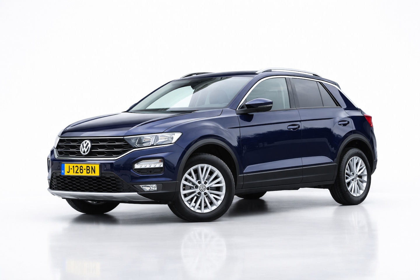 Volkswagen T-Roc - 1.0 TSI | VIRTUAL COCKPIT | TREKHAAK | APPLE CARPLAY | ANDROID AUTO | ADAPTIEVE CRUISE CON - AutoWereld.nl