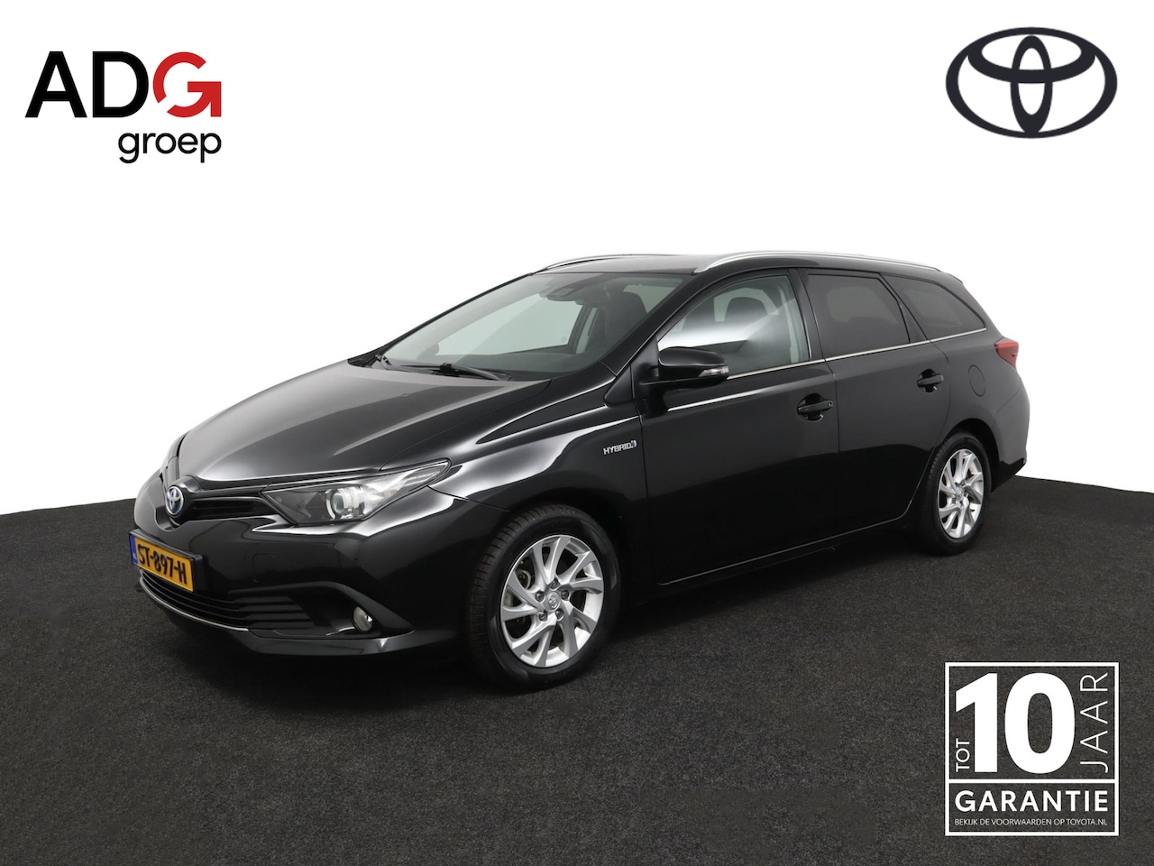 Toyota Auris - 1.8 Hybrid Dynamic | Lichtmetalen Velgen | Privacy Glass | Dakrailing | Keyless Entry | - AutoWereld.nl