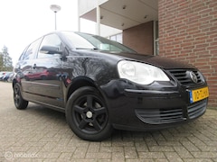 Volkswagen Polo - 1.4-16V Optive