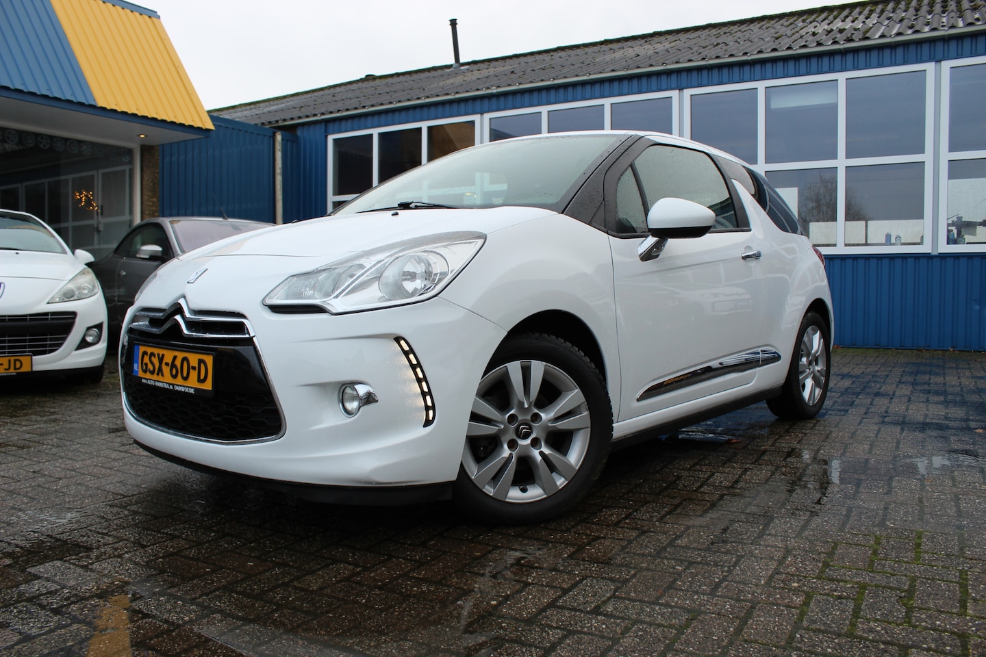 Citroën DS3 - 1.2 VTi "Chic" Cruise - Airco !!! 82 Pk - AutoWereld.nl
