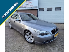 BMW 5-serie - 523i EXE AUT DAK LEER NAP PDC INRUIL MOG