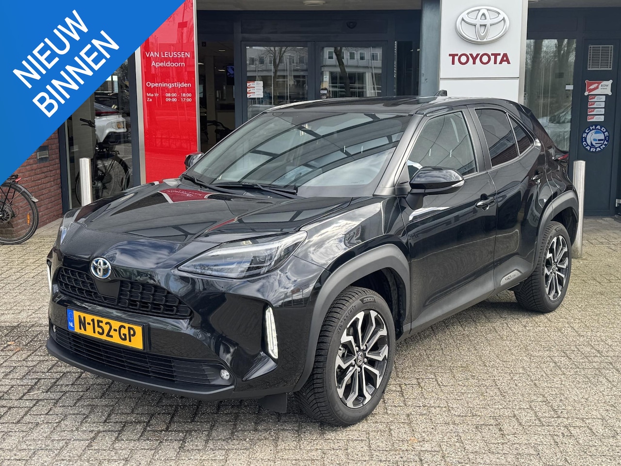 Toyota Yaris Cross - 1.5 Hybrid First Edition AD-CRUISE KEYLESS LM-VELGEN CAMERA CLIMA APPLE/ANDROID NAVI LICHT - AutoWereld.nl