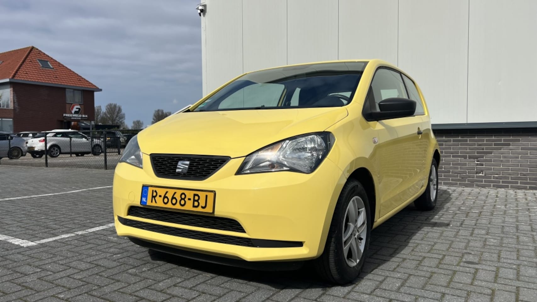 SEAT Mii - 1.0 Style Chic 1.0 Style Chic - AutoWereld.nl