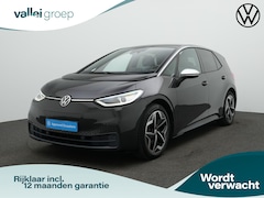 Volkswagen ID.3 - First Plus 58 kWh 204 pk | IQ Light | Stuur-/stoelverwarming | Achteruitrijcamera | Adapti