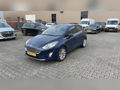 Ford Fiesta - 1.0 EcoBoost Titanium Automaat - Navi - Trekhaak - Climate control