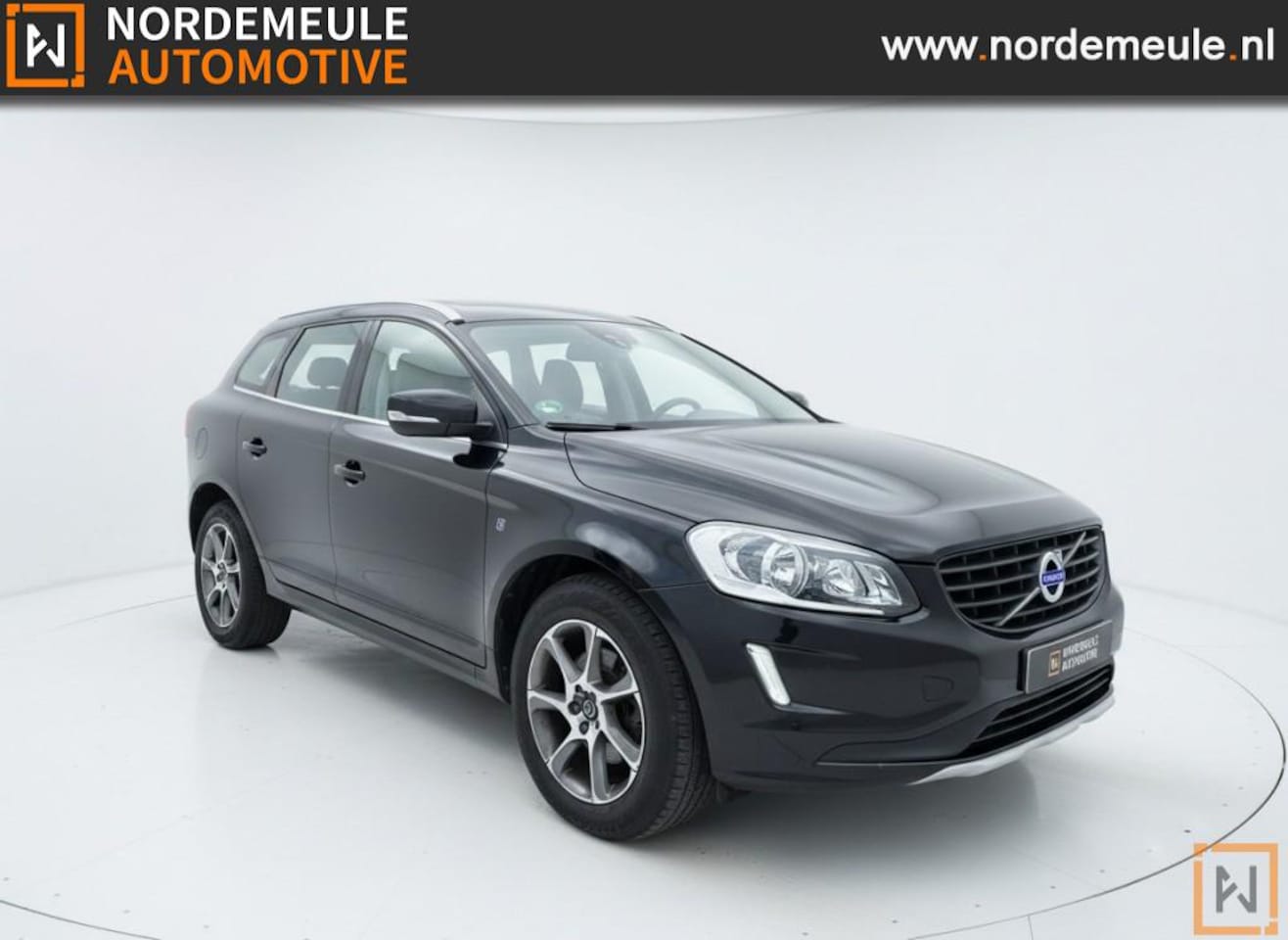 Volvo XC60 - 2.0 D3 FWD Ocean Race 2.0 D3 FWD Ocean Race, Leder, AUT, Trekhaak - AutoWereld.nl