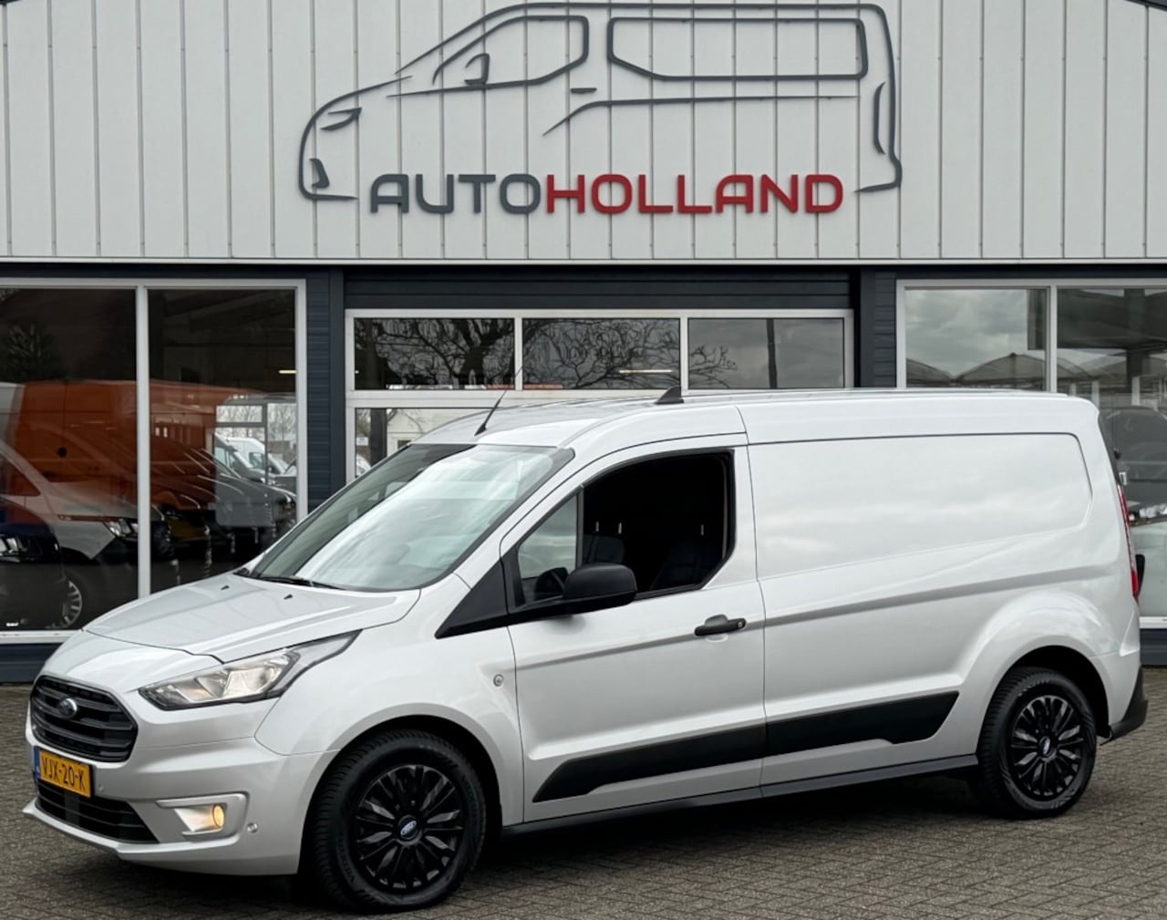 Ford Transit Connect - 1.5 TDCI 74KW 100PK L2 MAXI EURO 6 AIRCO/ CRUISE CONTROL/ TREKHAAK/ 100% DEALERONDERHOUDEN - AutoWereld.nl