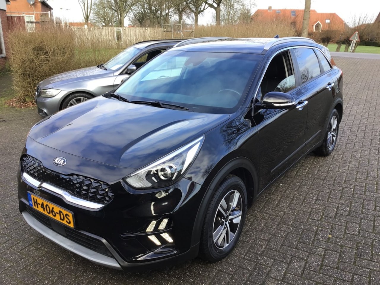 Kia Niro - 1.6 GDI DYNAMIC  LINE - AutoWereld.nl