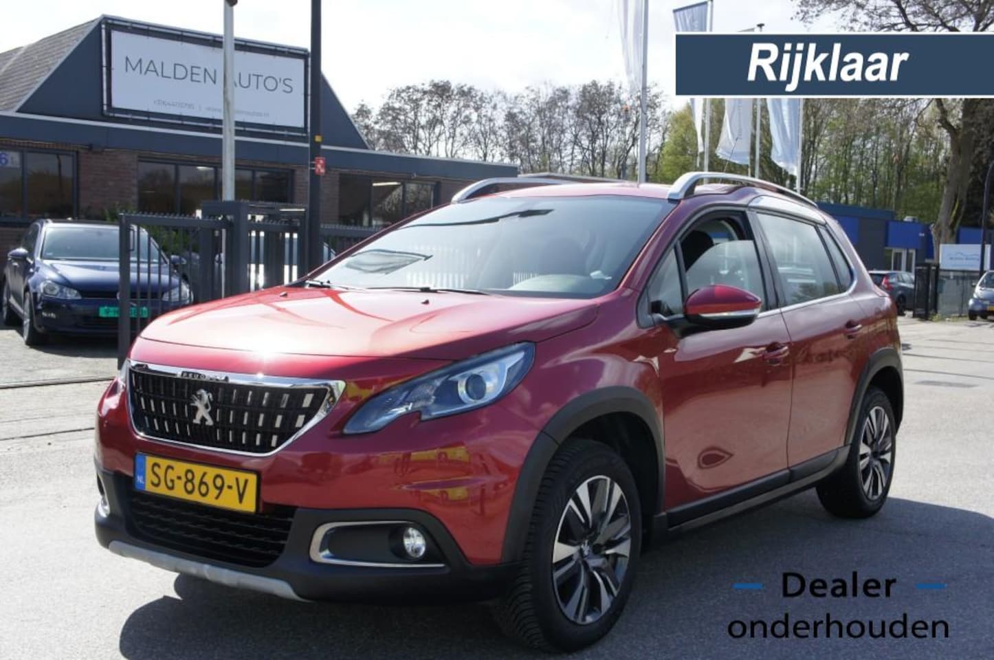 Peugeot 2008 - 1.2 PURETECH ALLURE NW DISTRIBUTIE H.LEDER/NAVI/CAMERA/CRUISE/PDC PERFECTE STAAT - AutoWereld.nl