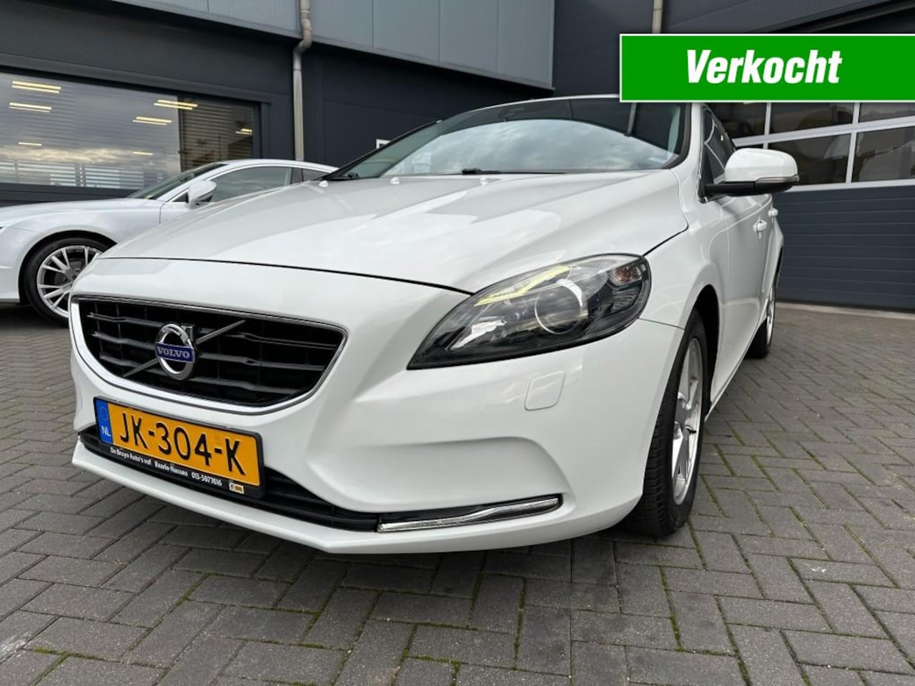 Volvo V40 - 2.0 T2 Nordic+ Navigatie stoelverwarming - AutoWereld.nl