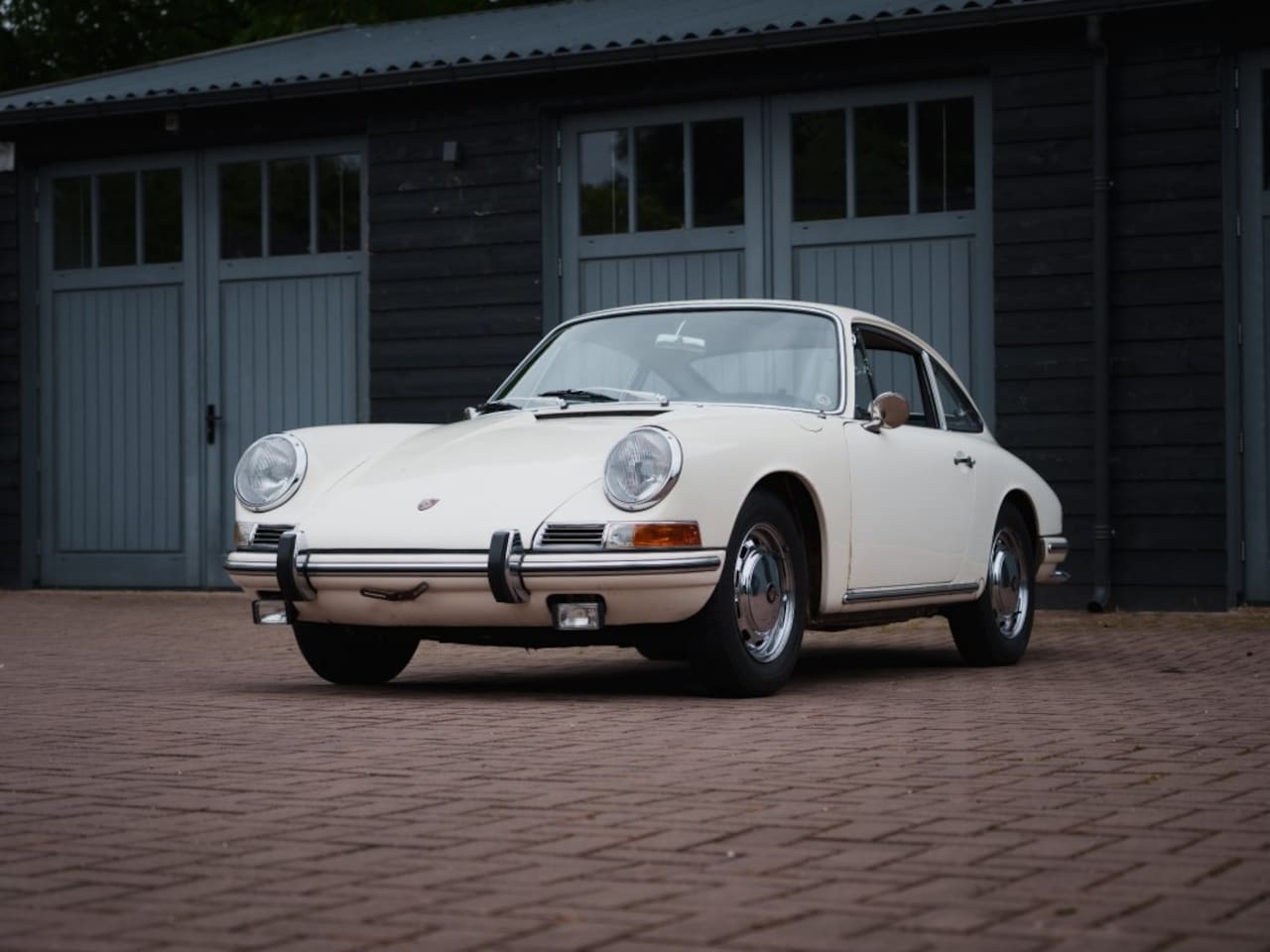 Porsche 912 - 1965 early painted dash - AutoWereld.nl