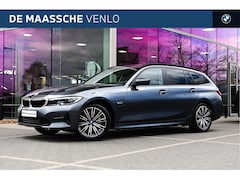 BMW 3-serie Touring - 330e Automaat / Comfort Access / Achteruitrijcamera / Laserlight / Head-Up / Cruise Contro